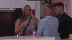 POMIRILE SE ALEKSANDRA I MAJA! Žestoke suparnice zakopale ratne sekire, Marinkovićeva joj prišla i uputila reči koje su je iznenadile (VIDEO)