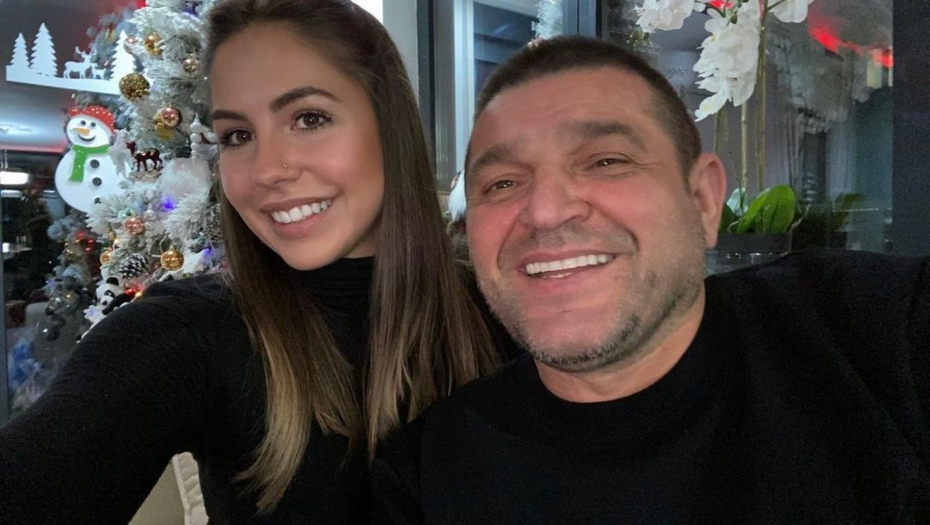 DEDA PRVI KUMOVAO Kako je Mirko Pajčin postao BAJA MALI KNINDŽA