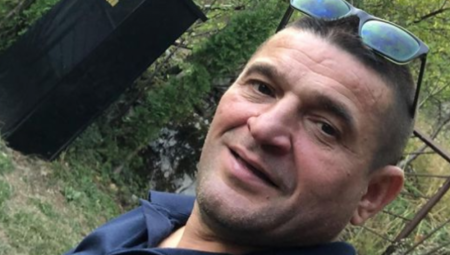 IMA ČAK ŠESTORO DECE Baja Mali Knindža je ponosan otac, a evo kako izgledaju njegove ćerke (FOTO)