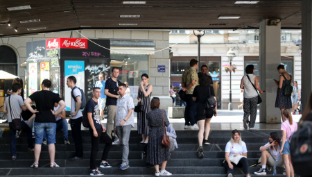 DIREKTOR OBRADOVAO ĐAKE! U ovoj školi u Beogradu skraćeni časovi zbog srpskih fudbalera