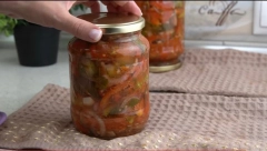 PRAVA VITAMINSKA BOMBA U TEGLI Žene se kunu u ovaj recept, najbolja mešavina salate za zimu!