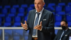 BARANI NE STAJU Mornar doveo novog Amerikanca