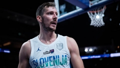 TOTALNA HAVARIJA Slovenci napali Dragića zbog duksa "Jugoslavija", bivši premijer najglasniji