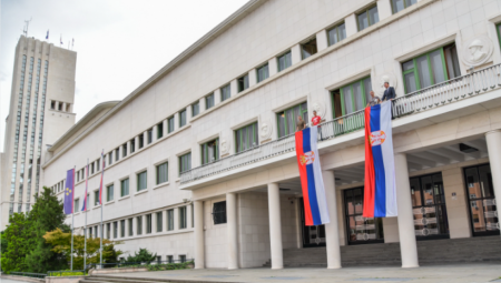 Mirović čestitao Dan srpskog jedinstva, slobode i nacionalne zastave