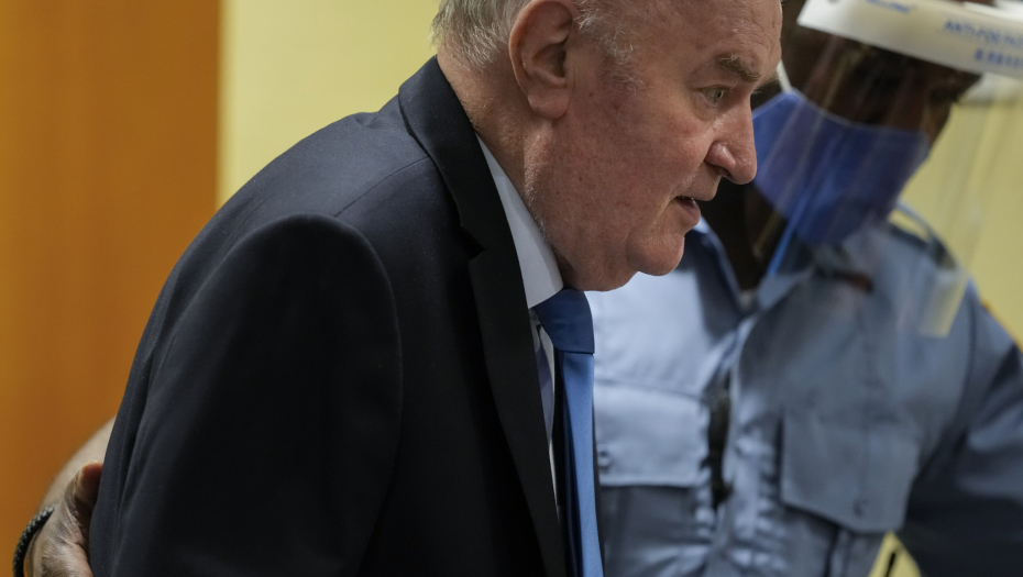RATKO MLADIĆ NAPUSTIO BOLNICU Sin otkrio zdravstveno stanje generala koji se vratio u ćeliju zatvora