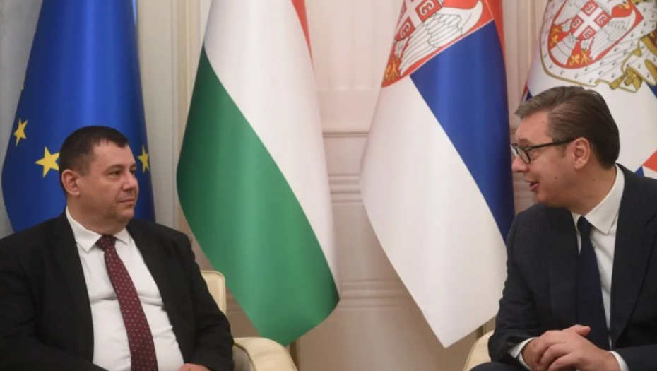 VUČIĆ PRIMIO U OPROŠTAJNU POSETU MAĐARSKOG AMBASADORA Zahvalnost na posvećenoj službi tokom mandata u Beogradu (FOTO)