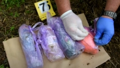 UHAPŠENO ŠEST OSOBA U BEOGRADU Brzom akcijom pripadnici MUP-a zaplenili su više kilograma različitih narkotika (VIDEO)