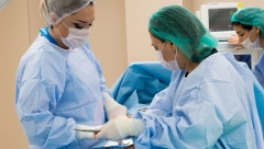 DEVOJKA JE OTIŠLA NA LIPOSUKCIJU I POSLE OPERACIJE UMRLA: Stručnjaci upozoravaju da nipošto ne posećujete ovakve klinike