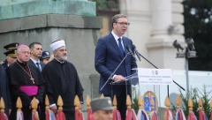 SRBIJA SVOJU VOJSKU VOLI, SRBIJA O SVOJOJ VOJSCI PEVA Vučić mladim oficirima: Vaš životni standard biće na najvišem nivou