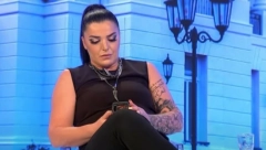 NAŠA PEVAČICA U KANDŽAMA POROKA Priznala sve detalje: Uh, šta smo sve preživeli...