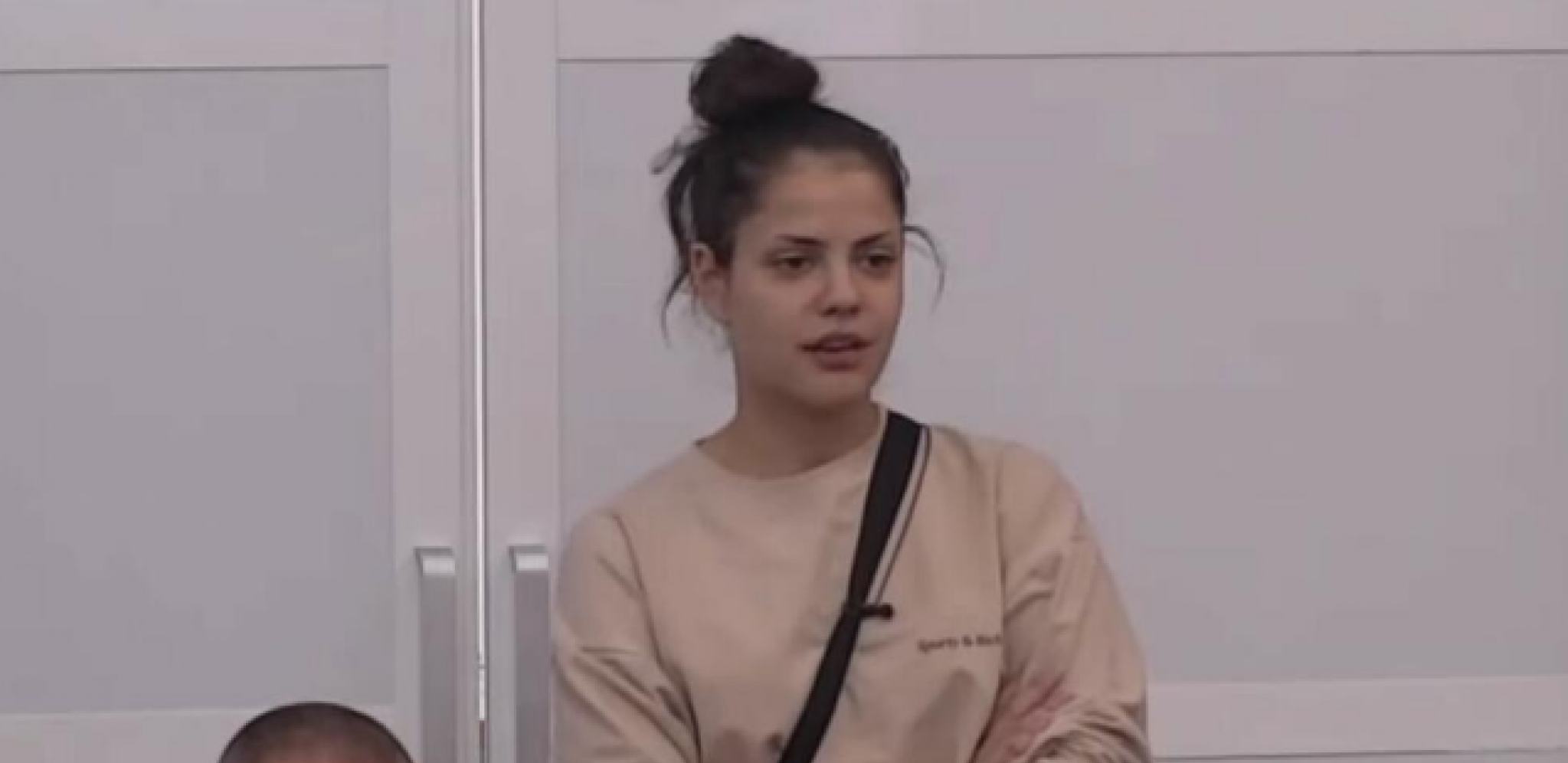 TOTALNO SE SLOMILA Aleksandra ne može da se smiri, suza suzu stiže