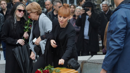 VRAĆAMO GA ODAKLE JE I DOŠAO Potresan govor Kristine na sahrani Kornelija Kovača, slomila se od bola nakon ovih reči