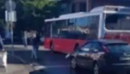 AUTOBUS UPAO U RUPU Brzom intervencijom nadležnih službi sve vraćeno u normalu