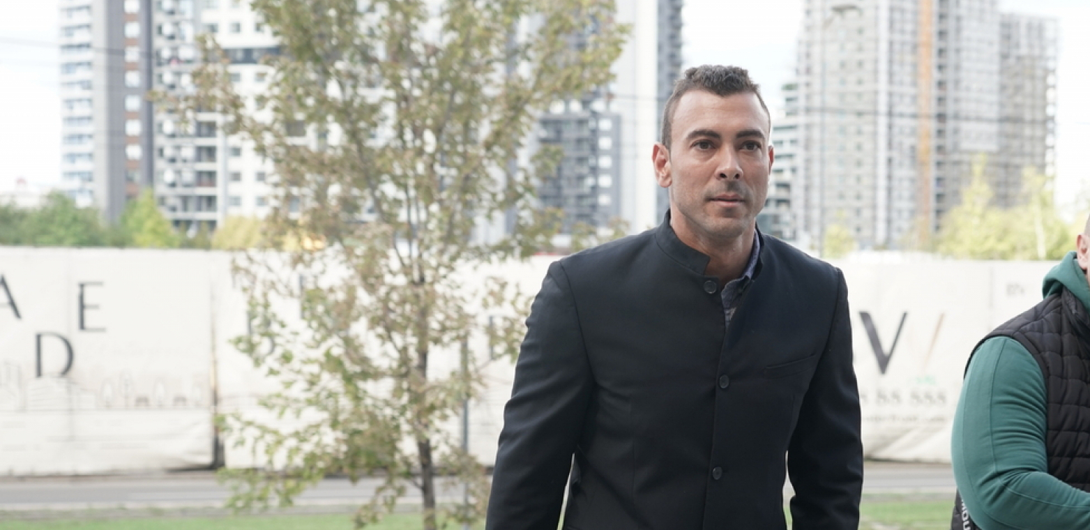 OSUĐEN NA GODINU DANA KUĆNOG ZATVORA Uroš Ćertić dobio kaznu nakon što je ušao u banku sa pištoljem i sedam metaka!