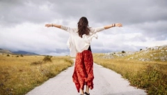 HOROSKOP ZA SREDU, 5. OKTOBAR Ovan će blistati na poslu, Bik ulazi u novu ljubavnu vezu, a Devica mora hitno kod lekara