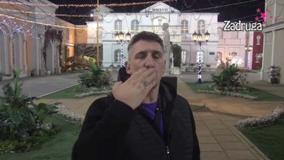 FILMSKA PRIČA GOLUBOVIĆA Kristijan ispričao kako se potukao sa petoricom momaka zbog ovoga, a ona mu je bila zahvalna