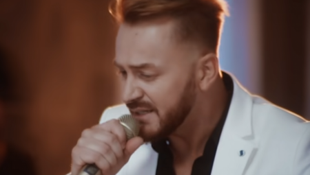 SKANDAL Poznati srpski pevač optužen da je prebio kolegu na parkingu: Razbio mi je flašu u glavu i šutirao