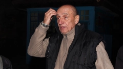 ZARAĐIVAO NA SVADBAMA ČITAVO BOGATSTVO, A ONDA JE SVE PROPALO: Naš pevač jedva sastavlja kraj s krajem!