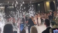 OŽENIO SE MIHAJLO ŠAULIĆ Pojavili se emotivni snimci prvog plesa i ceremonije venčanja, Šabanova balada i suze u sali (VIDEO)