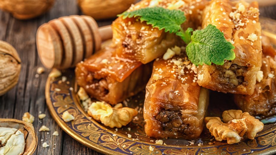 SLATKIŠ KOJI OSVAJA Grčka baklava, za one koji znaju šta je pravi užitak