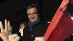 NOVA SKANDALOZNA PROVOKACIJA ŠIPTARA Pozirali sa mapom Velike Albanije, planiraju pripajanje još država (FOTO)