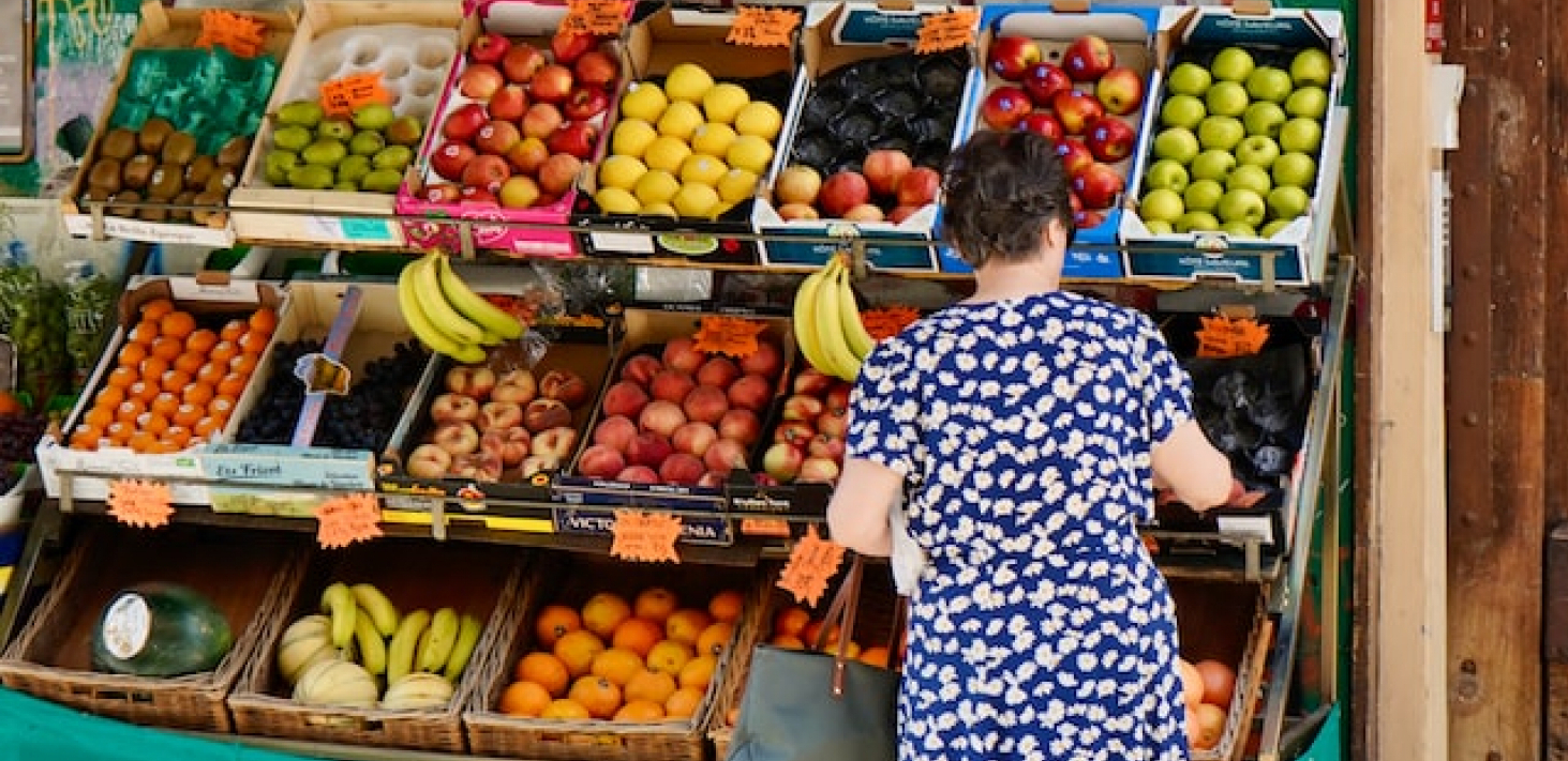 NOVA PREVARA U MARKETIMA, OTVORITE OČI: Pogledala je voće koje je kupila i shvatila kako izigraju svakog!
