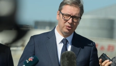 VUČIĆ POSLAO PORUKU SVIM GRAĐANIMA SRBIJE Ja se ne borim ni za Putina ni za Bajdena, borim se za ovu zemlju! (VIDEO)