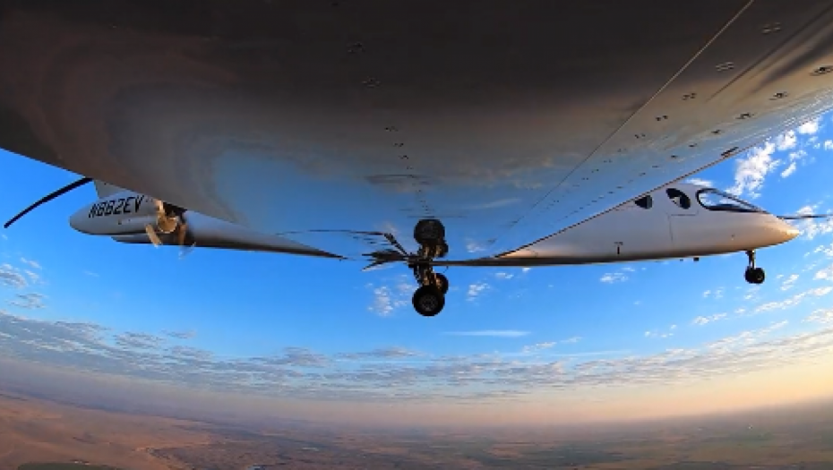LETELICA IZGUBILA KOMUNIKACIJU SA KONTROLNIM TORNJEM Kod obala Kostarike nestao avion sa pet nemačkih državljana