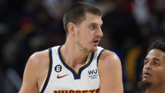 SRBIN POTPUNO PREBIJEN Jokić blistao i pored batina, ali Denver nije mogao da se sastavi (VIDEO)