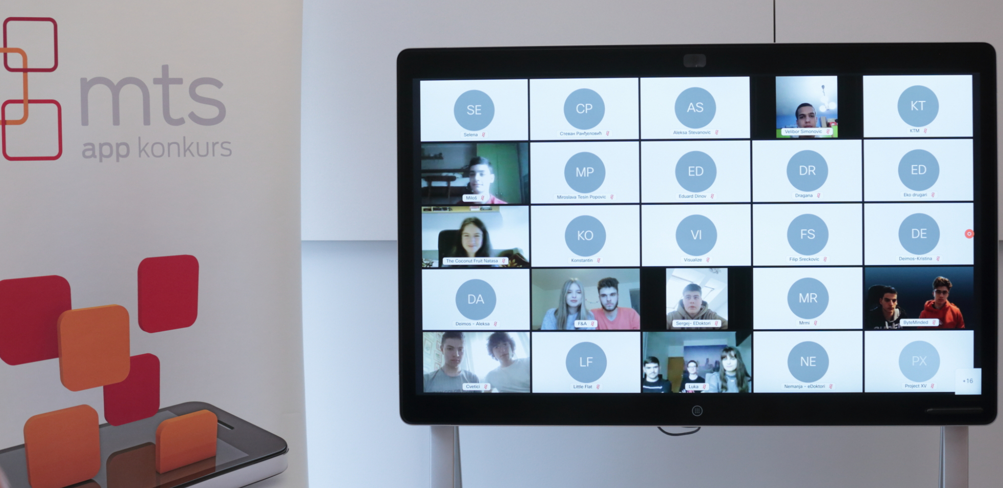OTVOREN 12. CIKLUS MTS APP KONKURSA Telekom Srbija duže od decenije podržava mlade programere