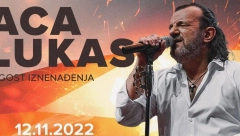 SPEKTAKL NAJVEĆE ZVEZDE SE SPREMA: Evo kako izgledaju bilbordi koji krase grad (FOTO)