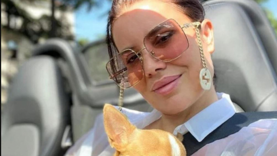 ŠOK TRANSFORMACIJA Majka Adama Adaktara napravila drastičnu promenu (FOTO)