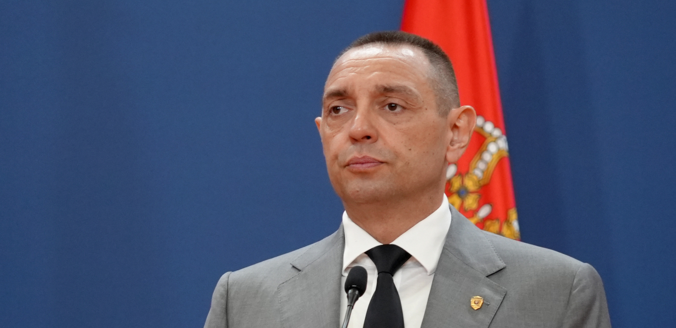 USTAŠKO LAPRDALO Vulin odgovorio Tomislavu Sokolu: "Laprda mu tata Ante Pavelić i mama Maks Luburić..."