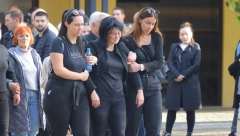 MAJKA PORUČILA NA PROTESTU Petrina smrt ne sme da prođe nekažnjeno!