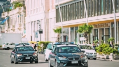 SOCIJALNE TENZIJE U ITALIJI SVE VIŠE RASTU Italijani blokirali autoput: Ljuti radnici zaposleni u energetskom sektoru izašli na ulice (video)