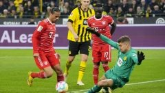 SPEKTAKULARAN DERBI U NEMAČKOJ Bajernu malo 2:0, Dortmund u poslednjim sekundama izvukao bod (VIDEO)