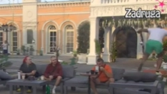 ĆERTIĆ NAPRAVIO LOM Uroš bacao šolje, umalo da pogodi Brendona