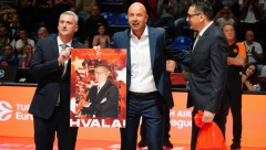 "DELIJE" GA NISU ZABORAVILE Radonjić ispraćen ovacijama u Pioniru (VIDEO)