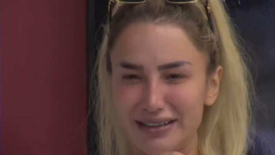 PRETUKAO JE GAZDIN DRUG, PROŠLA KROZ PAKAO Isplivali stravični detalji iz života Aleksandra Nikolić