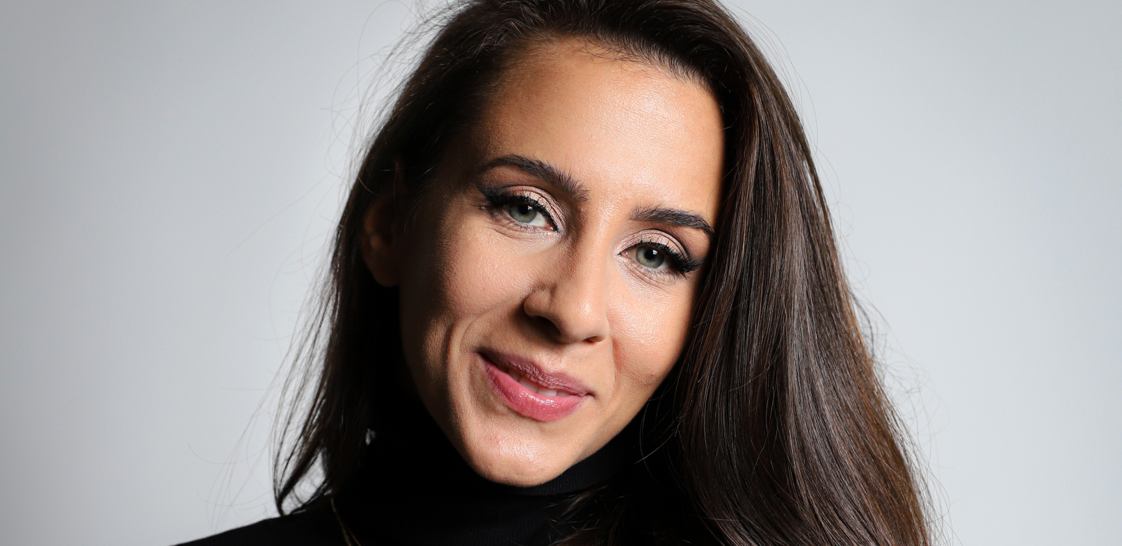 BLISTA NAKON RASKIDA Ivana Dudić oduševila novim izdanjem, govore da je SRPSKA LARA KROFT (FOTO)