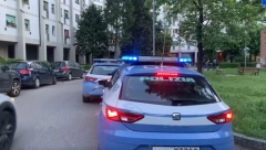 ZARATILI ZBOG ZABRANJENE LJUBAVI: Dve porodice se tukle motkama na ulici, troje povređeno