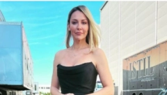 IZVINI, TATA, POBEDILE SMO! Marijana Mićić izašla u šetnju sa ćerkama, glumica sija od sreće