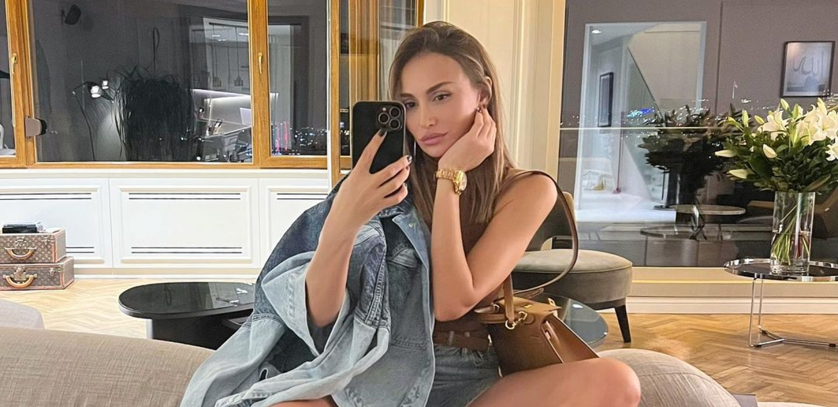 ZABORAVLJA SRPSKI JEZIK? Isplivao hit snimak Emine Jahović, zapela usred intervjua (VIDEO)