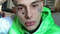 REŠIO DA POKORI SCENU Bivši zadrugar u rukama svetski poznatih producenata (FOTO)