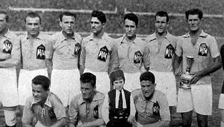 ISTORIJSKA NEPRAVDA ZA JUGOSLAVIJU Protiv naše reprezentacije dogodio se najveći skandal u fudbalu - evo šta se stvarno desilo u Montevideu