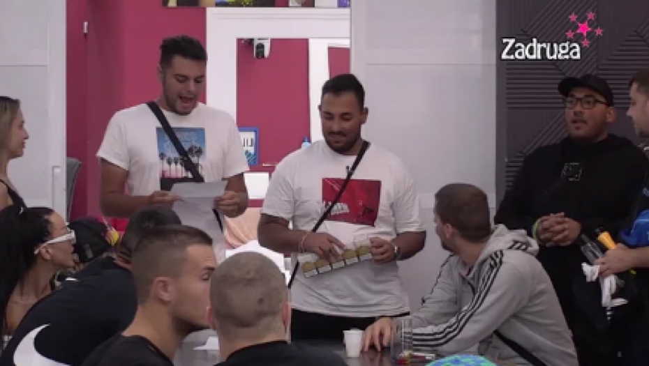 BUDALETINO JEDNA Neca branio bratu da podeli nagradu, urlao na njega, nastao karambol