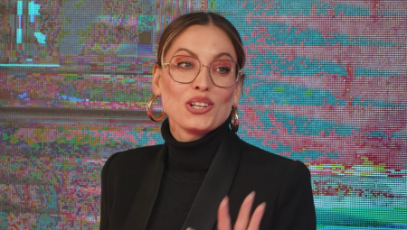 RADUJEM SE BLIZANCIMA! Mirka Vasiljević progovorila o petoj trudnoći, usred emisije priznala sve!