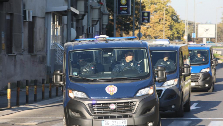 UKINUT PRITVOR ČLANOVIMA VELJINE GRUPE Sudija donela odluku (FOTO/VIDEO)