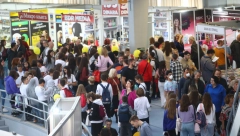 KNJIGA IMA, ALI PLJESKE JOK! Roštilja na Sajmu knjiga godinama već nema, ali žal za ćevapčićima nikako da prođe
