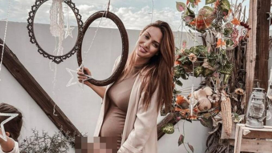 FLEŠBEK  Trudna Bojana Barović podelila emotivne trenutke sa porodicom (FOTO)